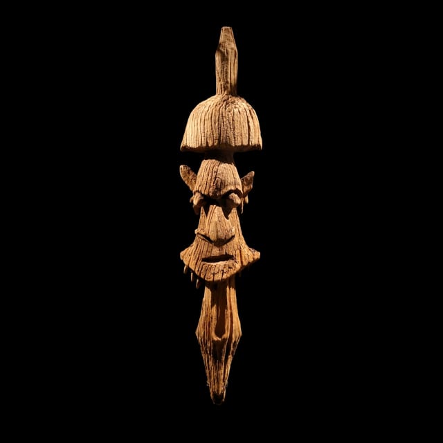 kanak sculpture-72.1996.2.1