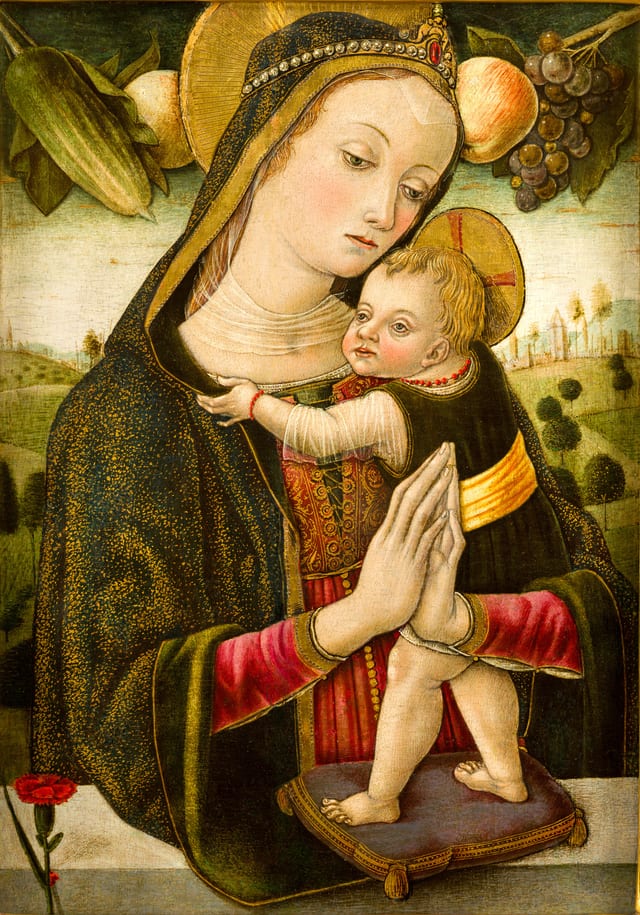 Madonna and Child with a clove.